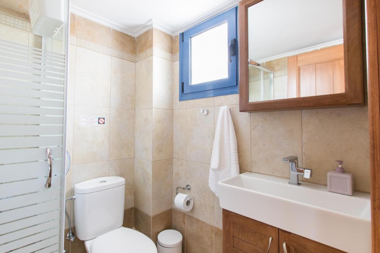 Beachfront Apartments Karpathos Exterior photo